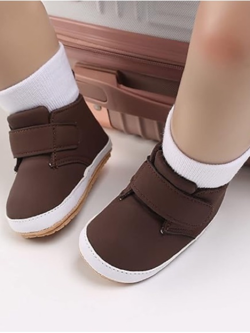 NWT Nûby Baby Boy Girl Brown Faux Leather Velcro Crib Shoes 3-6 Months